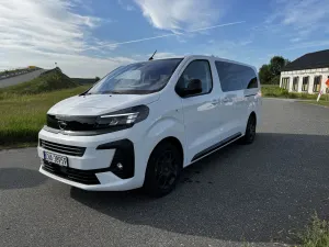 Opel Zafira D 2025