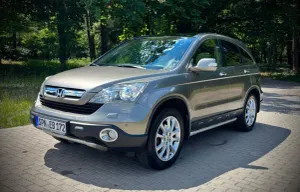 Honda CR-V III 2.2i CTDi Executive 2009