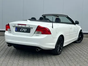 Volvo C70 2012