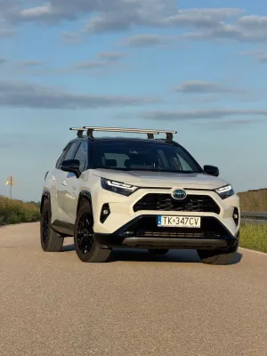 Toyota Rav4 V 2023