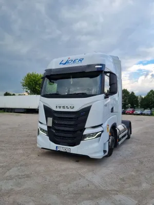 Iveco S-Way 2021