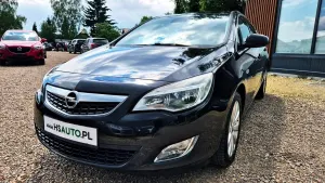 Opel Astra J 1.4 T Cosmo 2011