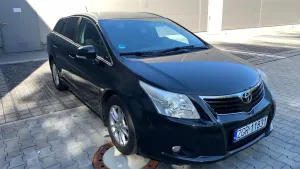 Toyota Avensis III 2.0 D-4D Sol plus 2011