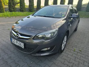 Opel Astra J 1.4 T Enjoy 2014