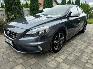 Volvo V40 II D2 R-Design Kinetic 2014