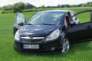 Opel Corsa D 1.4 16V Cosmo 2009