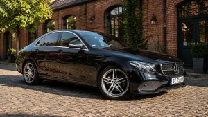 Mercedes-Benz E W213 220 d 9G-TRONIC 2016