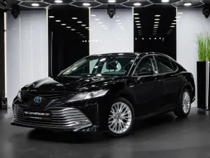 Toyota Camry 2.5 Hybrid Executive CVT 2021