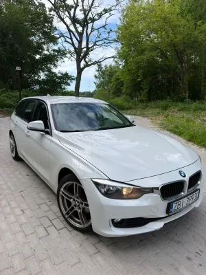 BMW 3 Series F30/F31 318d Luxury Line 2013