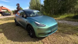 Tesla Model y 2023