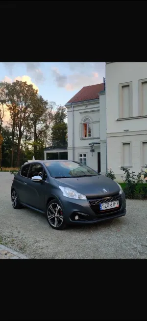 Peugeot 208 I 2017