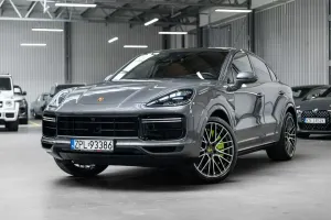 Porsche Cayenne III 2021