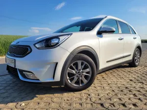 Kia Niro 1.6 GDI Hybrid L 2017