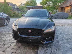 Jaguar F-Pace 2.0 i4D AWD R-Sport 2017