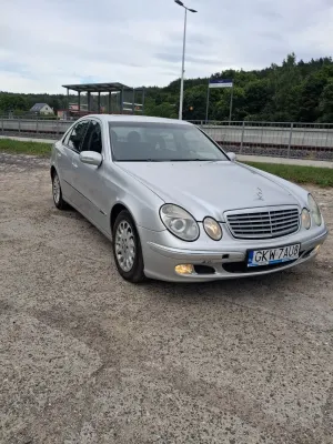 Mercedes-Benz E W211 2004