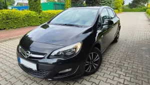 Opel Astra J 1.6 Enjoy 2015