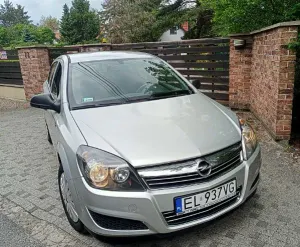 Opel Astra H 1.6 Edition 2011