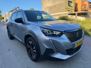 Peugeot 2008 II PureTech 130 EAT8 Allure Pack 2022