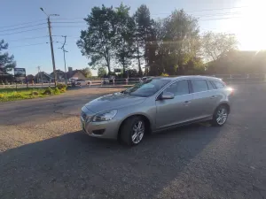 Volvo V60 I D4 Edition 2011