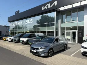 Kia Ceed III 1.5 T-GDI M 2025