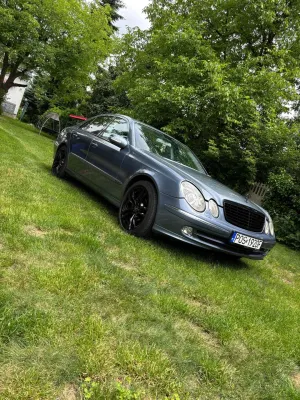 Mercedes-Benz E W211 320 CDI Avantgarde 2002