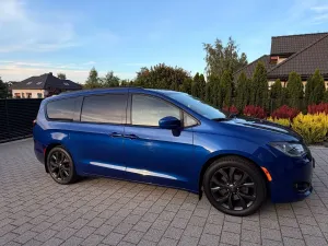 Chrysler Pacifica 2020