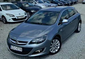 Opel Astra J 2013