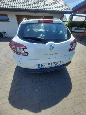Renault Megane III dCi 110 FAP Paris 2012