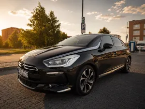 Citroën DS5 2.0 HDi Hybrid4 SportChic MCP 2013