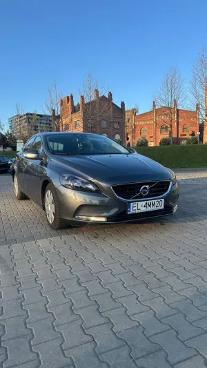 Volvo V40 II D2 2014