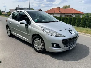 Peugeot 207 2011
