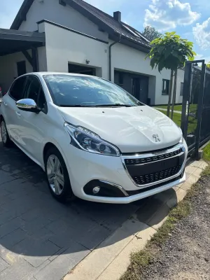 Peugeot 208 I 1.2 PureTech Style 2018