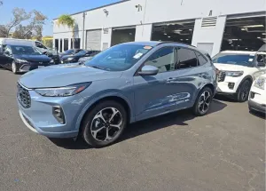 Ford Kuga III 2025