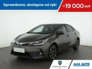 Toyota Corolla Seria E16 2016