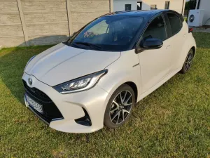 Toyota Yaris IV (2020-) Hybrid 1.5 Selection Elegant 2021