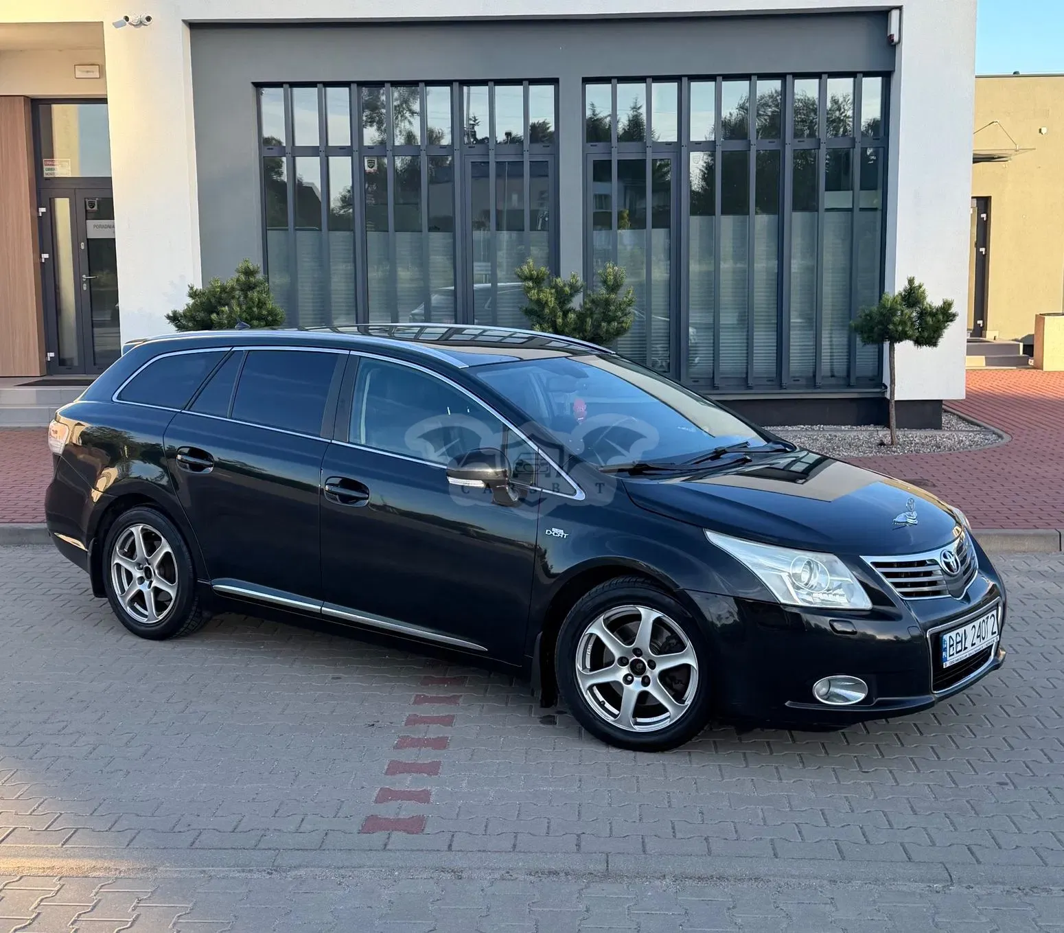 Toyota Avensis III 2.2 D-4D Prestige NAVI 2009