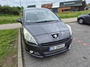 Peugeot 5008 I 120 VTi Premium 2010