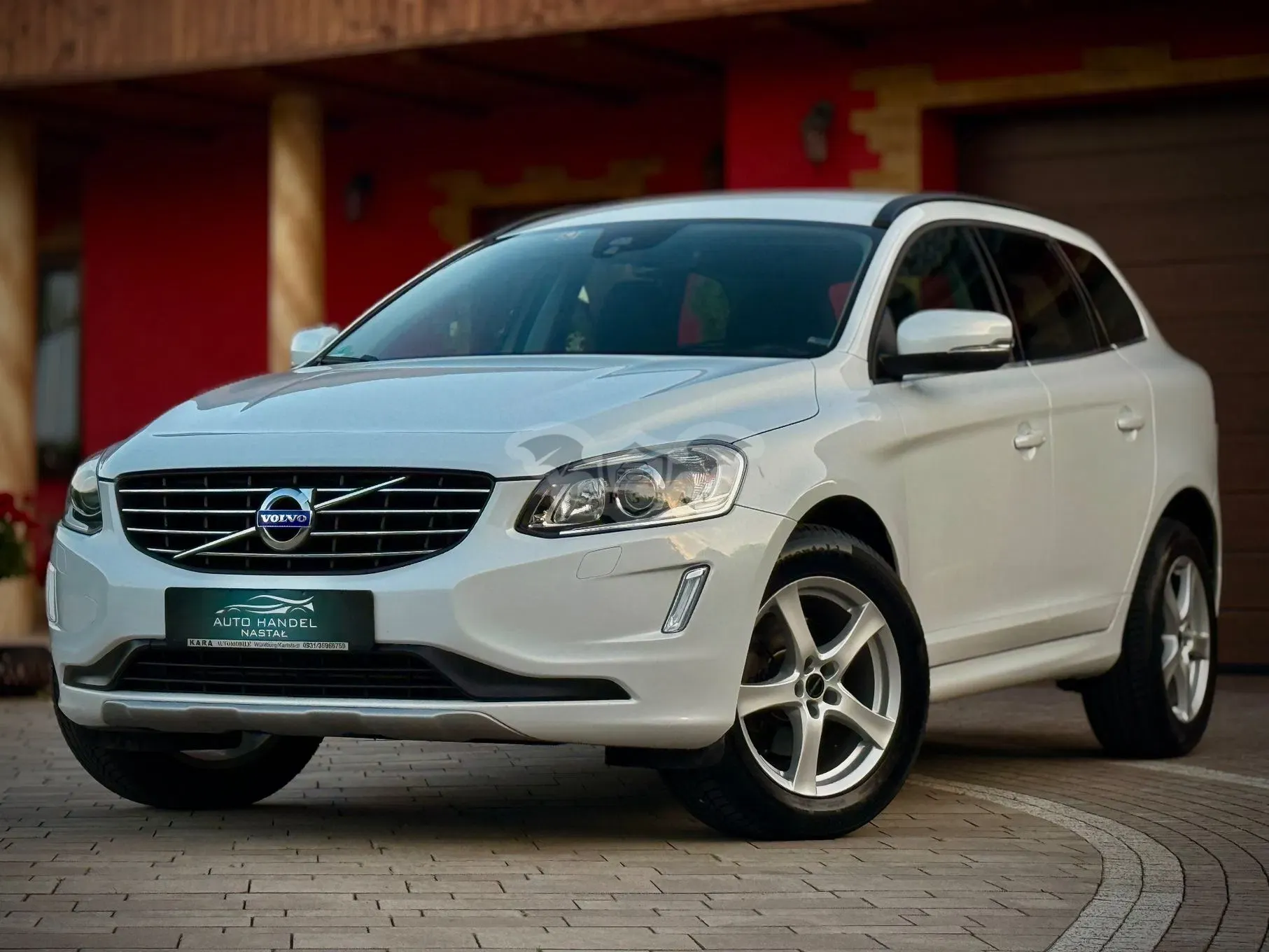 Volvo XC60 I D4 Drive-E Momentum 2016