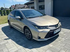 Toyota Corolla Seria E21 1.8 Hybrid Executive 2021