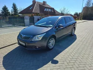 Toyota Avensis III 2.0 D-4D Luna 2011
