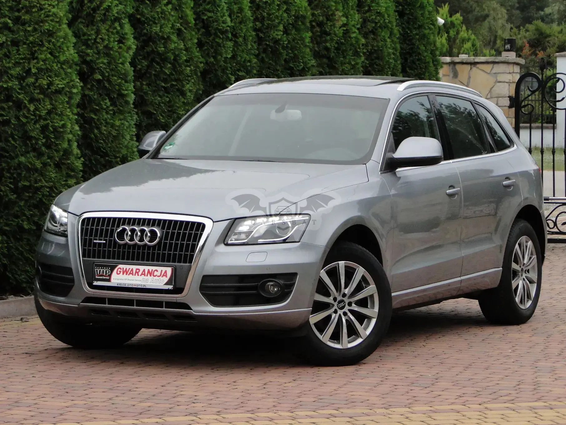 Audi Q5 8R 2.0 TFSI quattro tiptronic 2012