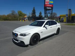 BMW 5 Series F10/F11 535i xDrive 2012
