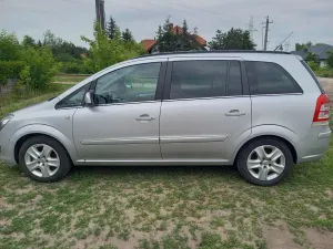 Opel Zafira B 1.7 CDTI Enjoy EU5 2011