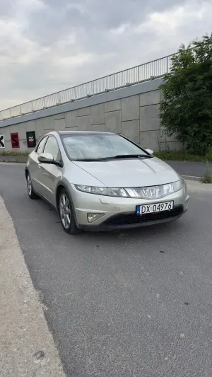 Honda Civic VIII 2.2i-CTDi Executive NAVI 2006