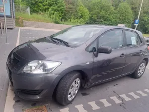 Toyota Auris I 1.33 VVT-i Terra 2009