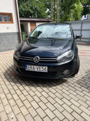 Volkswagen Golf VI 1.6 TDI Trendline 2011