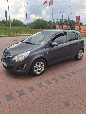 Opel Corsa D 1.2 16V Enjoy 2011