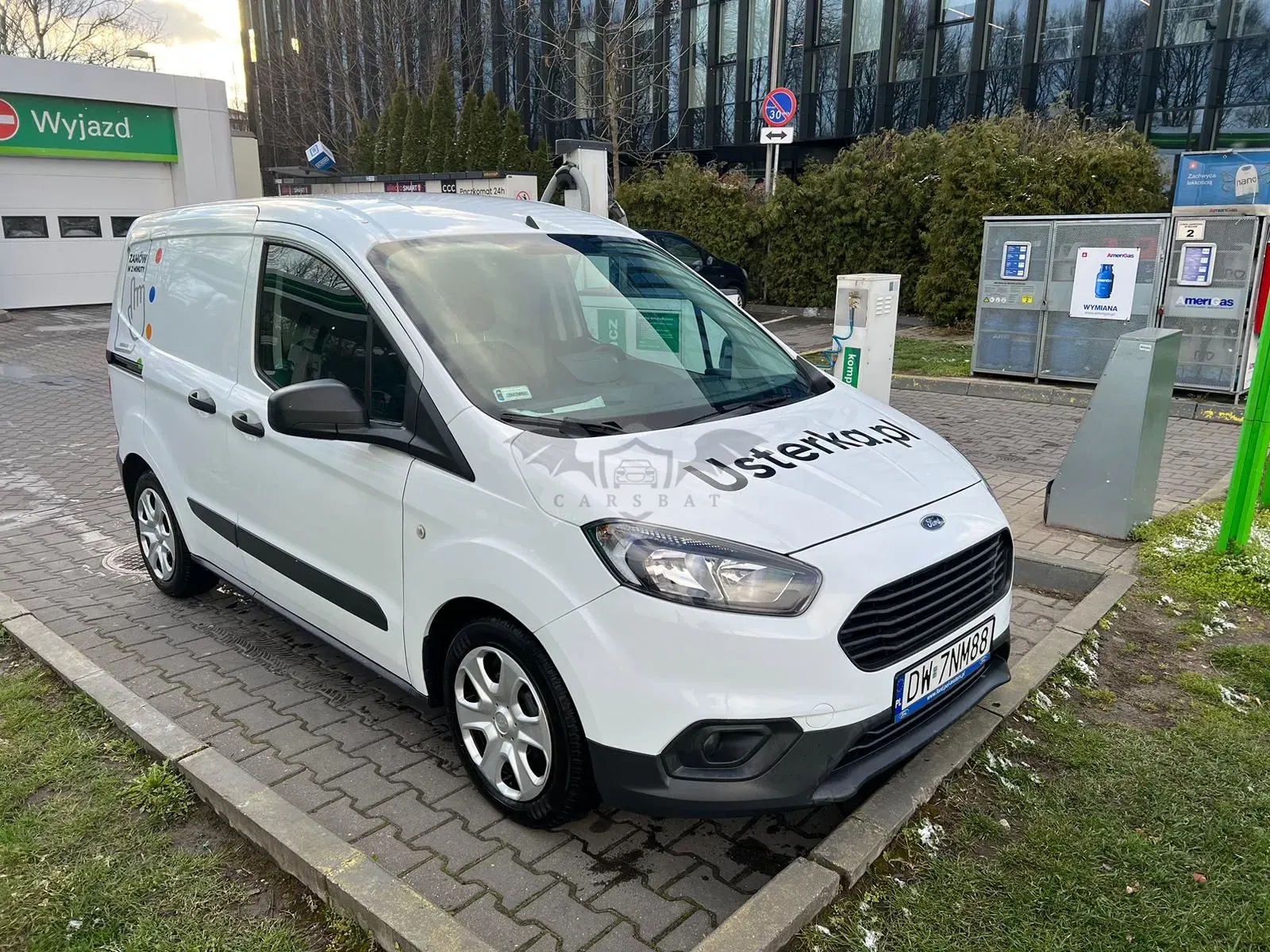 Ford Transit Courier 2021