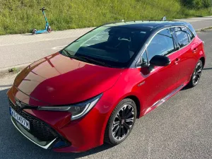 Toyota Corolla Seria E21 1.8 Hybrid GR Sport 2021