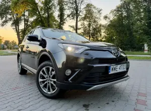 Toyota Rav4 IV 2.0 D-4D 4x2 Start-Stop Executive 2016